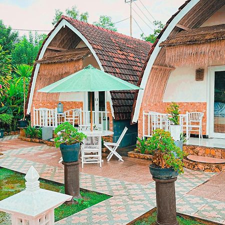 Penida Hills Hotel Batununggul Bagian luar foto