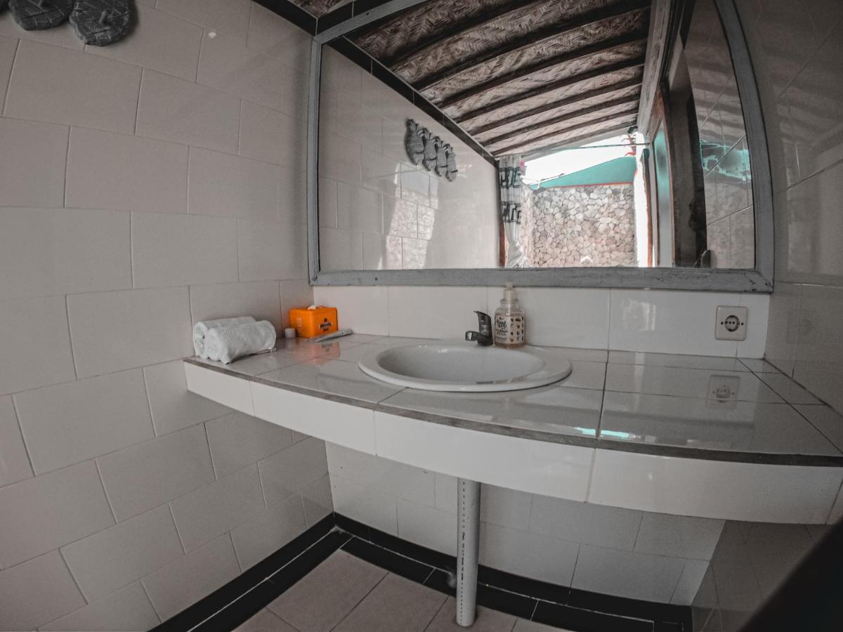 Penida Hills Hotel Batununggul Bagian luar foto