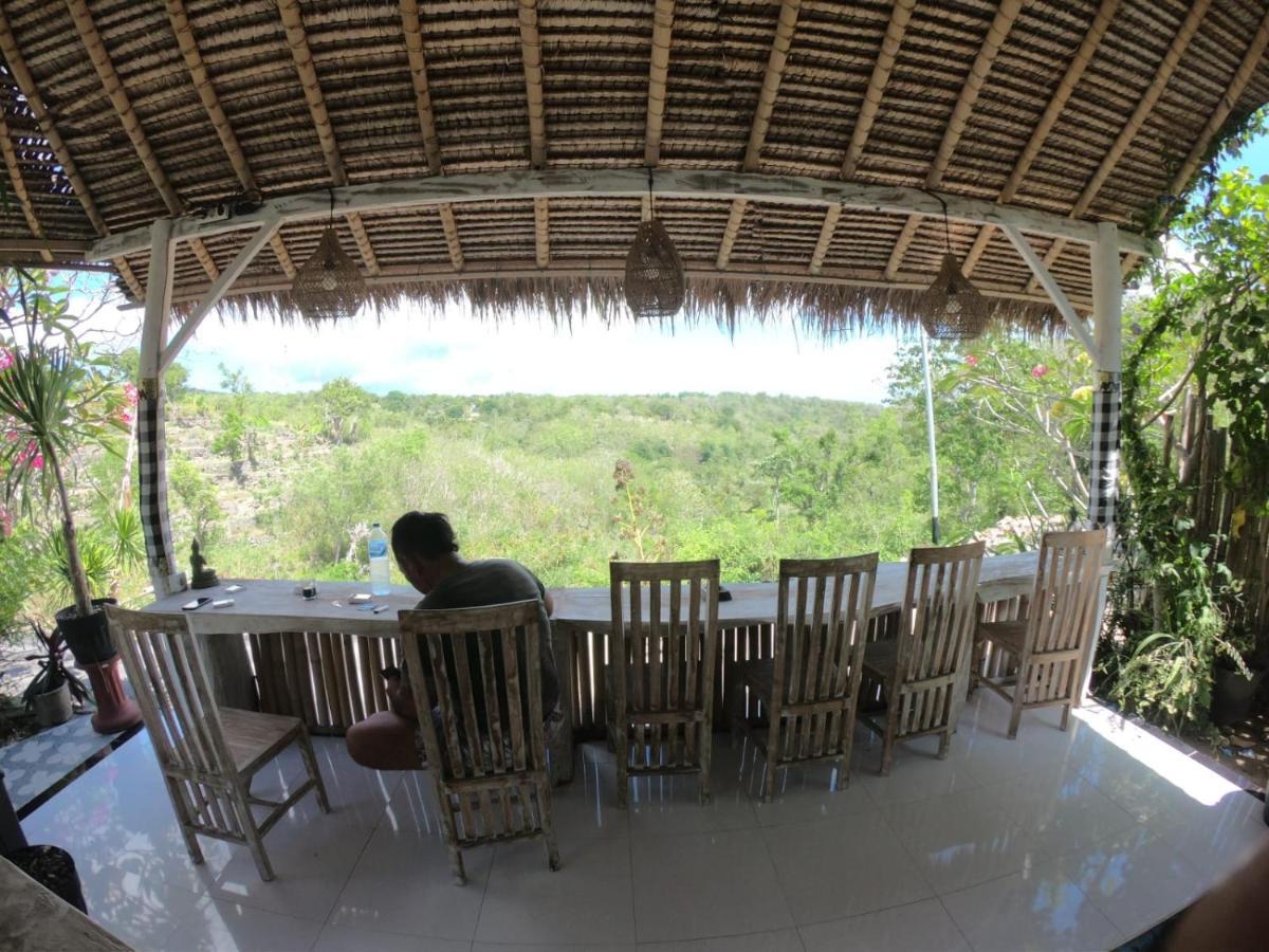 Penida Hills Hotel Batununggul Bagian luar foto