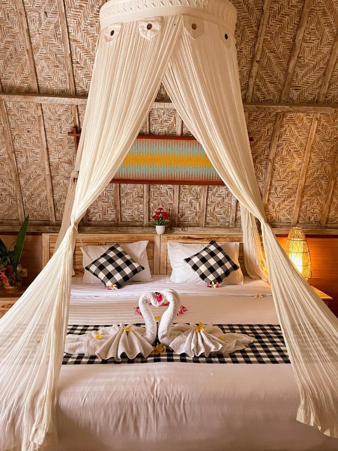 Penida Hills Hotel Batununggul Bagian luar foto