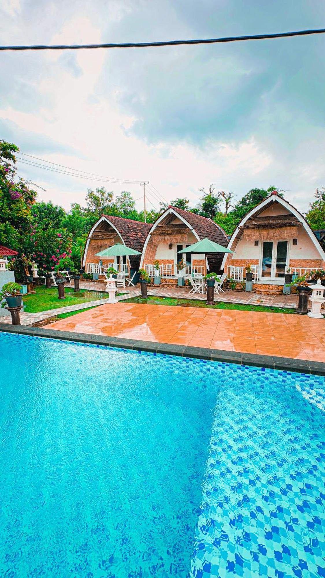 Penida Hills Hotel Batununggul Bagian luar foto