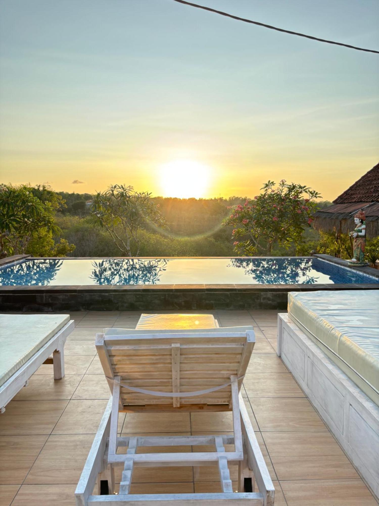 Penida Hills Hotel Batununggul Bagian luar foto